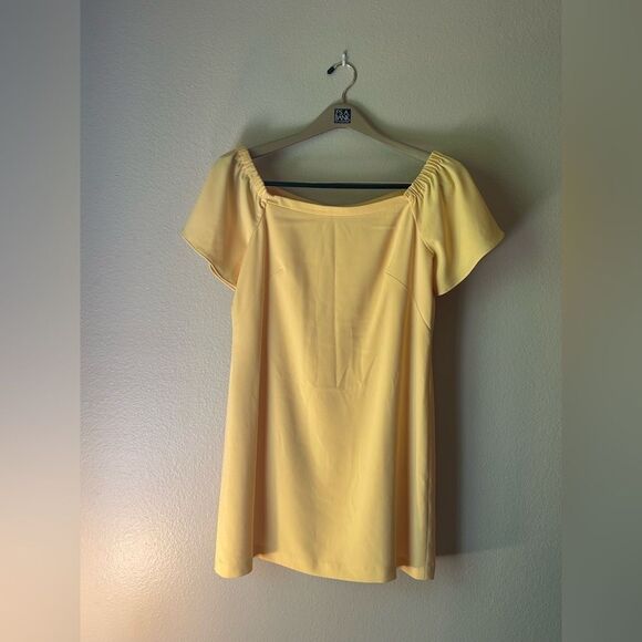 White House Black Market Butter Yellow Off Shoulder Dress - Size 8 - NWOT - Picture 1 of 5